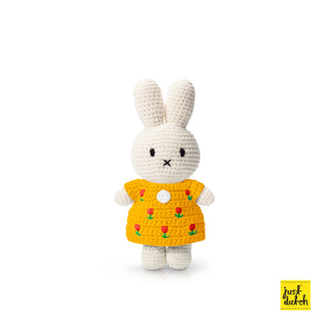 <tc>Miffy handmade and her yellow tulip dress</tc>