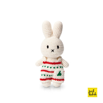 <tc>Miffy handmade and her christmas overall</tc>