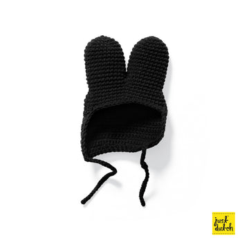 <tc>Black hat handmade</tc>