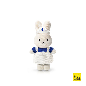 Miffy 米飛和她的護士裝