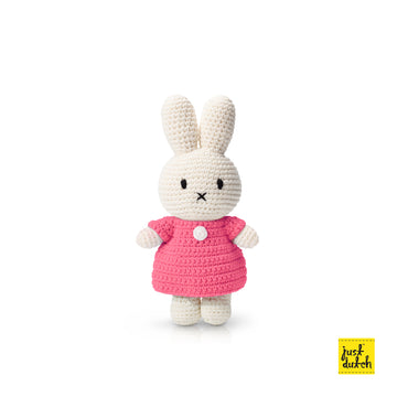Miffy 米飛和她的桃紅洋裝