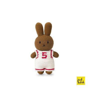 <tc>Melanie handmade and her baseball overall</tc>