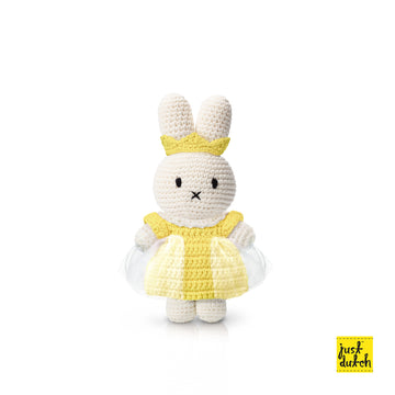 Miffy 米飛和她的粉黃公主洋裝